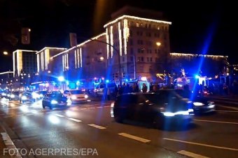 Ünneplő tömegbe hajtott egy autós Németországban – terrortámadásnak mondják az esetet