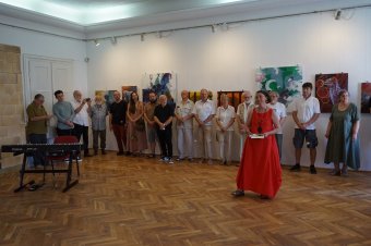 Varázs-ló témájú művek a kovásznai képtárban