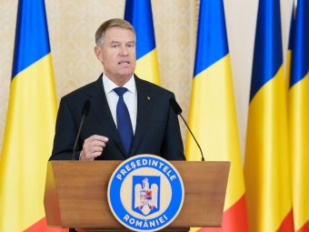 Hivatalos: Klaus Iohannis hivatalában marad az új államfő eskütételéig