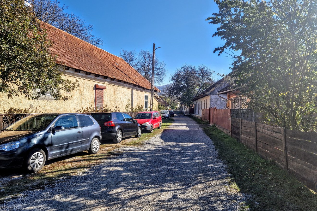 A Mikes Kelemen utca csendjét is hamarosan felveri a munkálatok zaja •  Fotó: Kocsis Károly