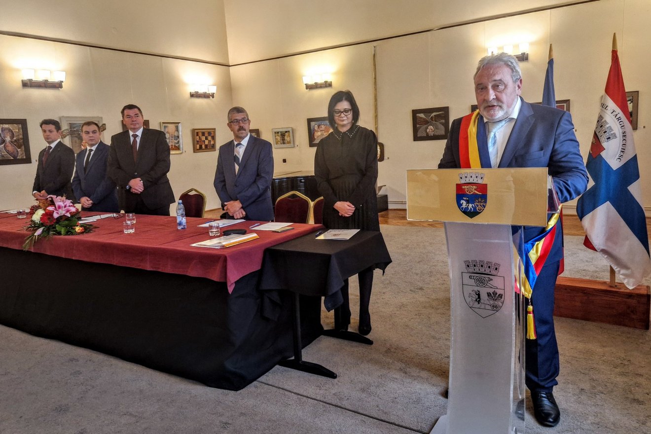 Bokor Tibor polgármester negyedik mandátumát kezdi meg •  Fotó: Kocsis Károly