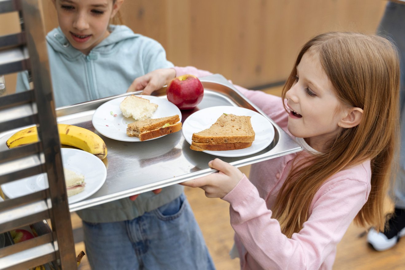 Nemcsak étel, esély is a napi egészséges étkezést biztosító program számos gyereknek