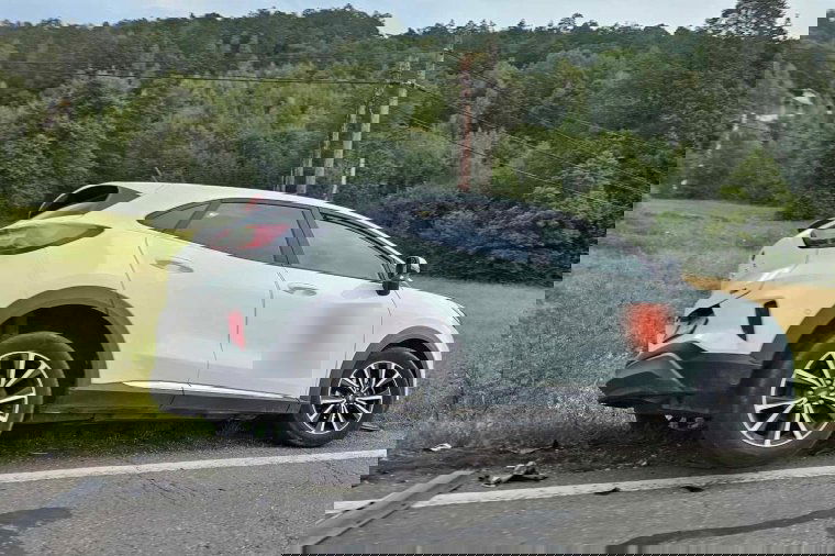 Motorkerékpár ütközött egy személyautóval Szentegyháza közelében