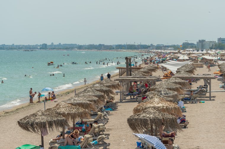 Drónmaradványokat találtak a tengerben Mamaia közelében