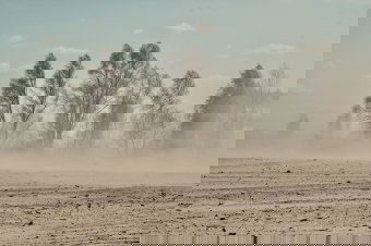 Románia fölé érkezik, de megy is tovább a sivatagi porfelhő