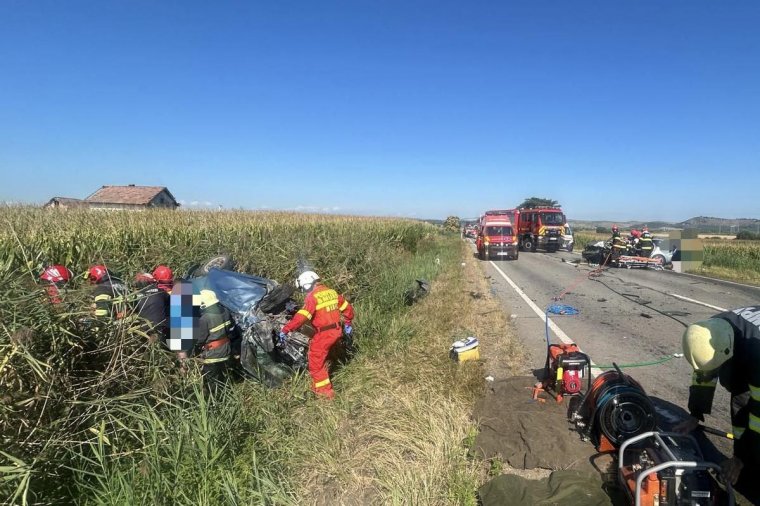 Súlyos baleset történt Radnóton, többen is megsérültek