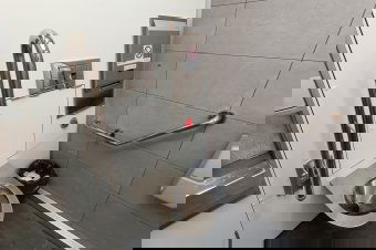 Óvás tett lakatot a dél-erdélyi autópálya mentén kialakított illemhelyekre