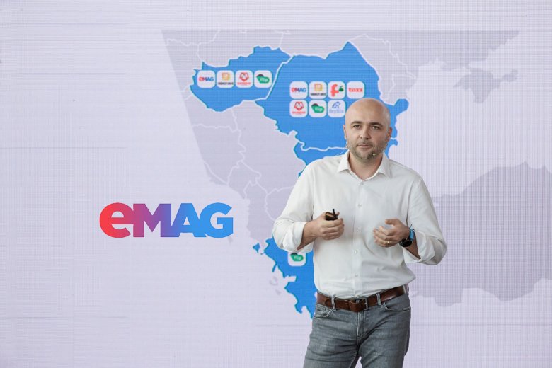 Az eMAG a 24. évét ünnepli az elektronikus kereskedelemben: a régióban minden második online vásárló eMAG-ügyfél