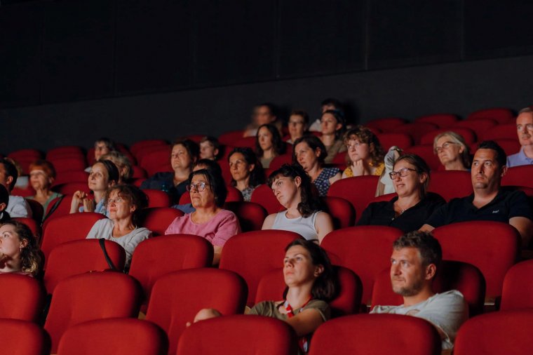 Öt rövidfilm, öt élethelyzet – mindannyi női szemmel