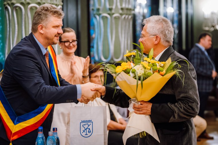 Tízen kaptak díszpolgári címet, köztük Bölöni László