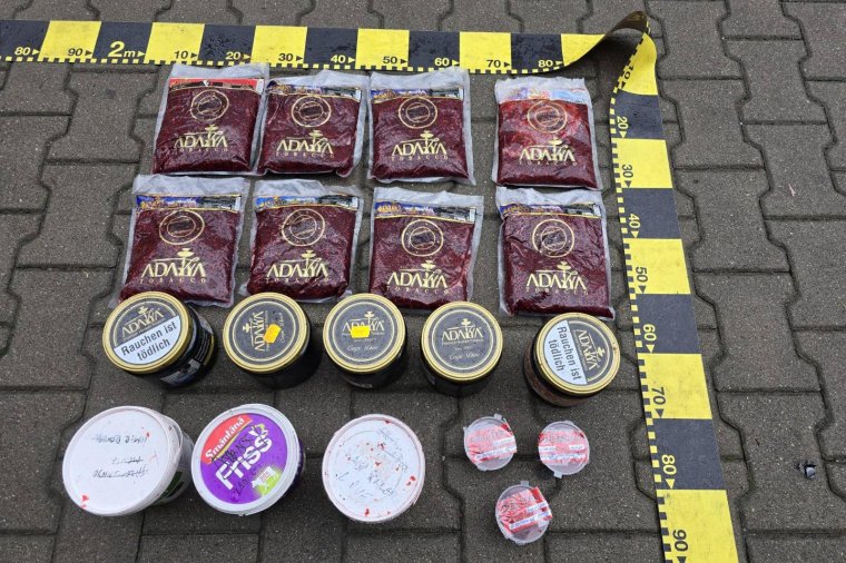 Illegálisan árulta a vízipipa-dohányt – őrizetbe vették