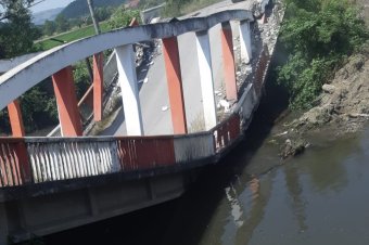 Póthídon kell közlekedni Bikafalván is