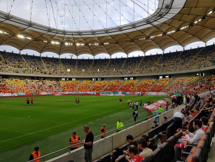 Jöhet a sör a romániai stadionokba, a VIP-ben még a borfogyasztást is megengedik