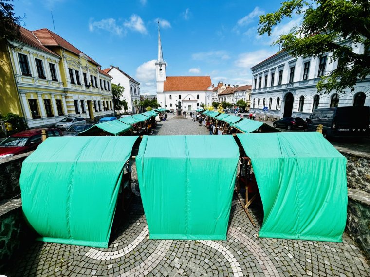 Ma is nyitva tart a pünkösdi Portéka