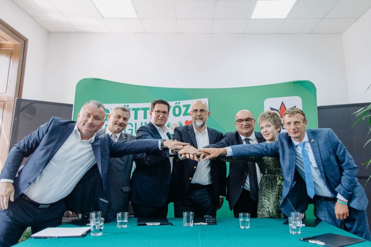 Közösen hívják fel a figyelmet az EP-képviselet fontosságára a külhoni magyar szervezetek