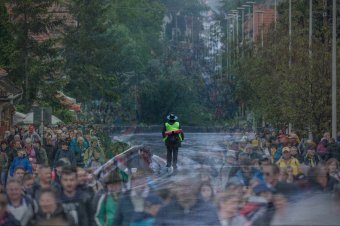 Csíksomlyó csodája az egyéntől a nemzetig – a pünkösdi búcsú képes krónikája