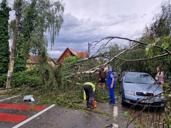 Ítéletidő söpört végig Maros és Hargita megyében, nagy károk Székelyudvarhelyen