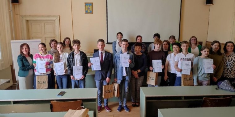 Kiderült, hogy kik a legjobbak fizikából és kémiából