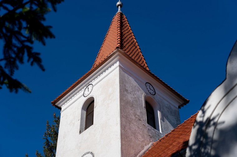 3,2 millió lejt osztanak szét civileknek és egyházaknak szóló kiírásokon Kovászna Megye Tanácsánál