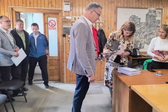 Benyújtotta a támogatói aláírásokat Nagy Zoltán polgármesterjelölt