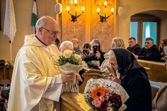 Csíktaploca százéves lakóját köszöntötték