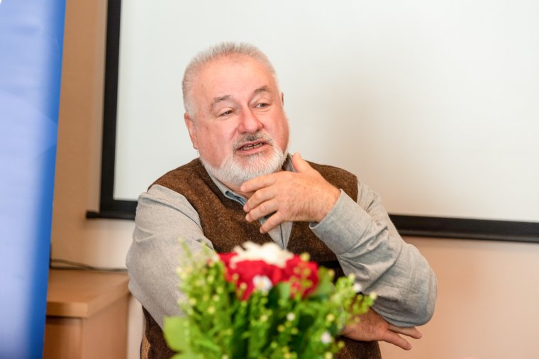 „A helyi gazdaságok a globális értékesítési láncok válságait ellensúlyozzák” (x)