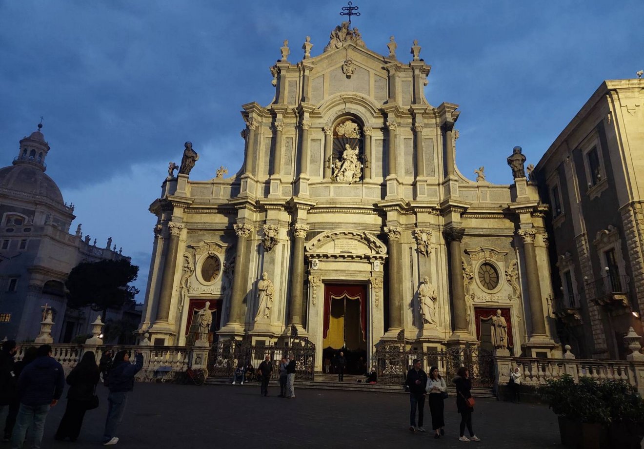 A Szent Ágota-székesegyház •  Fotó: Kocsis Károly