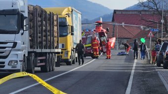 Személyautó és tartálykocsi ütköztek – egy sérültet mentőhelikopterrel szállítottak kórházba