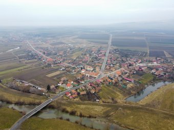 Tízezer lejre büntették a rétyi polgármestert a földvisszaszolgáltatás késleltetése miatt