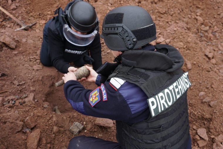 Világháborús lőszereket semmisítettek meg Tusnádon