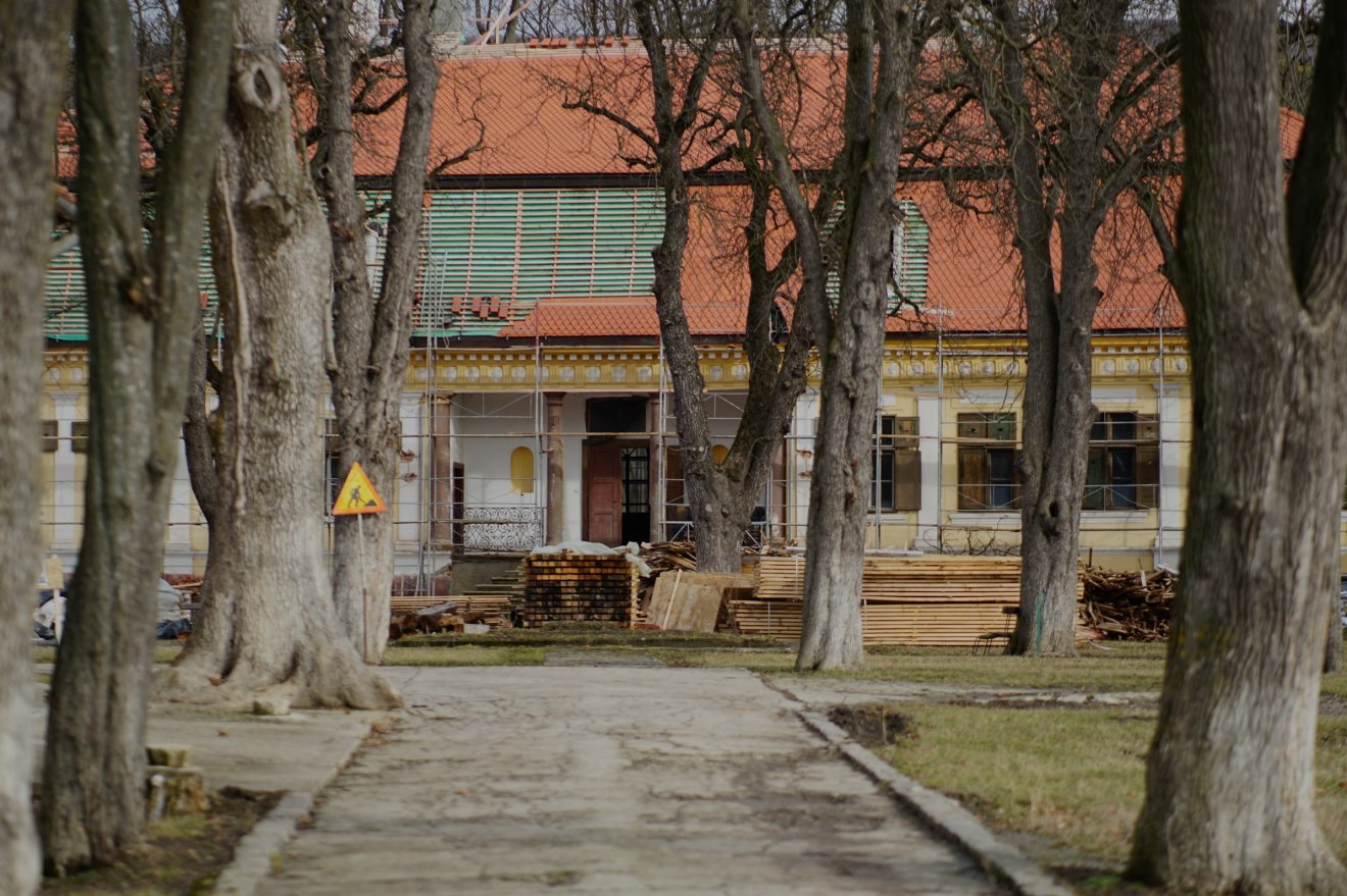 A tavaszra hajló idő is kedvez a munkálatoknak •  Fotó: Farkas Orsolya