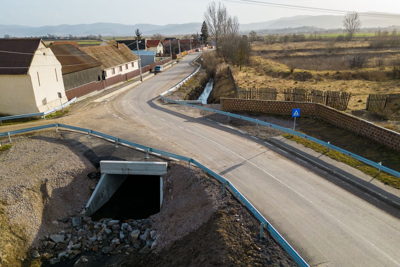 A várhegyiek sem panaszkodhatnak a közúti infrastruktúra terén •  Fotó: Kocsis B. János