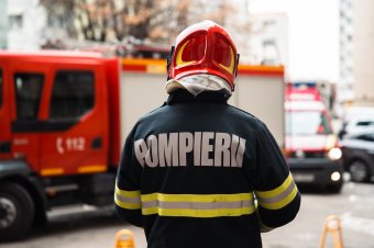 Egy ember életét vesztette a temesrékási csarnoknál történt tűzesetben