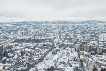 Kevesebből kell többet teljesítenie a helyi önkormányzatoknak