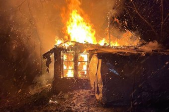 Lángba borult egy lakóház Kibéden