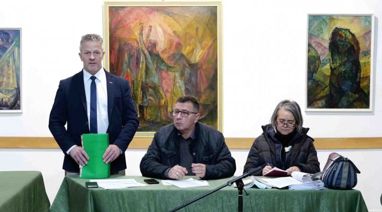 Csak úgy repkedtek a számok a baróti tanácsülésen