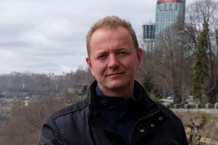 „A Helyénvaló bolt egy igazi színfolt a város szövetében” (x)