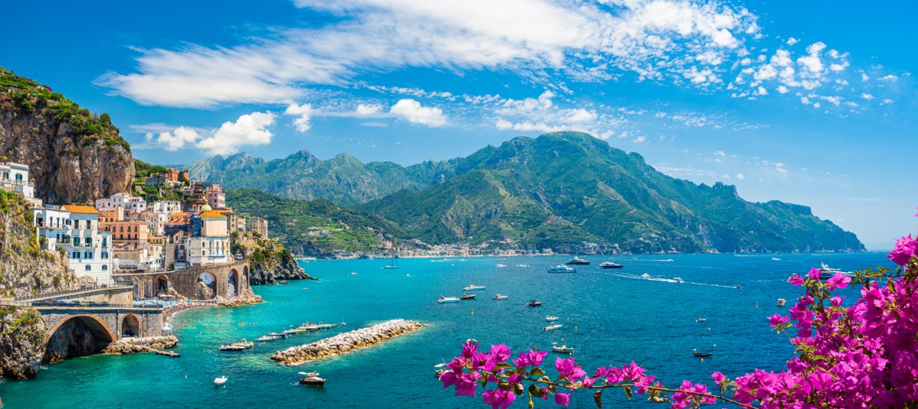 Amalfi-part, Olaszország •  Fotó: Christian Tour