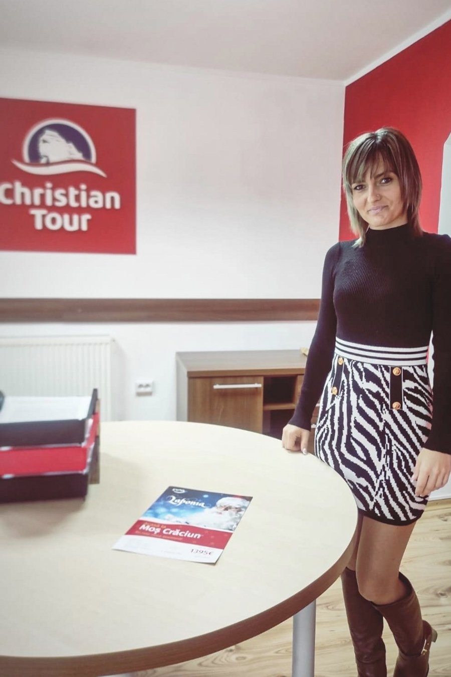 László Katalin, a Christian Tour csíkszeredai kirendeltségének turisztikai tanácsadója •  Fotó: Christian Tour