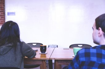 Ingyenessé válik a jogi segítségnyújtás a szexuális zaklatás és a gyermekpornográfia áldozatai számára