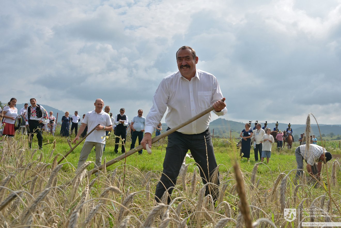 •  Fotó: REL-kampány