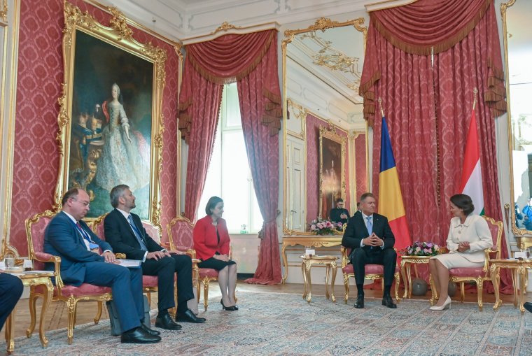 Iohannis Budapesten: Románia nyitott a magyar beruházások támogatására az ország egész területén