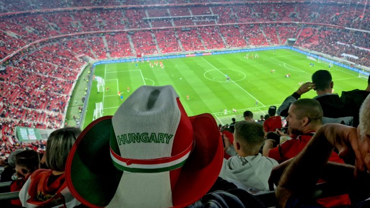 Elképesztő a hangulat a Puskás Arénában