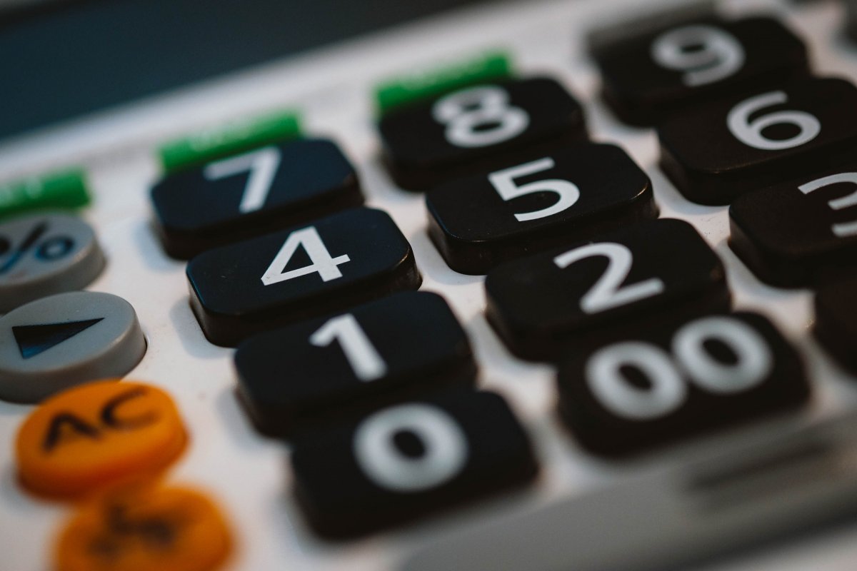 IMF: a román gazdaság bővülése a tavalyi 4,7 százalékról idén 2,2 százalékra lassul. Képünk illusztráció • Fotó: Pixabay
