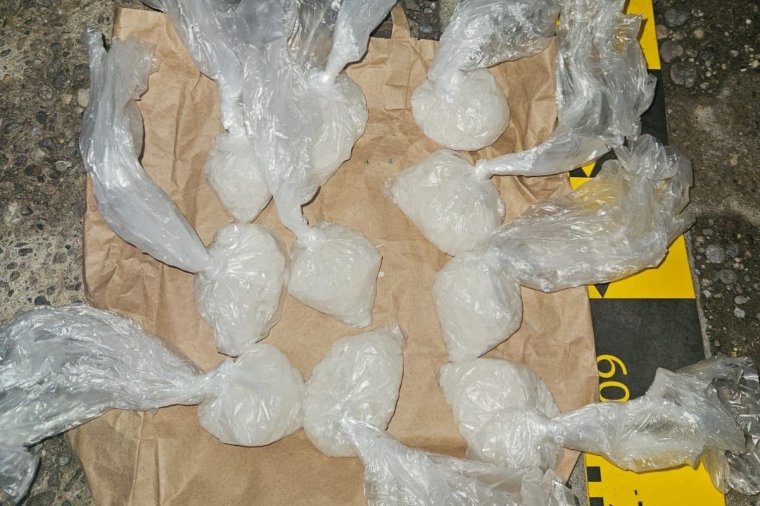 Egy kilogrammnyi drogot találtak nála, zárkában tölt sok éjszakát