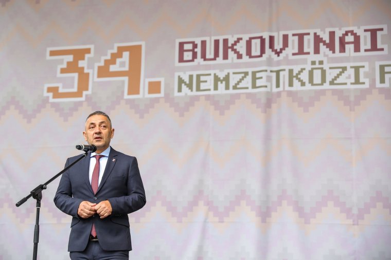 Potápi Árpád János: a bukovinai székelyek, népek élővé teszik kultúrájukat