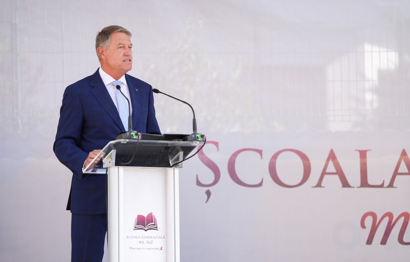 Klaus Iohannis államfőn nem múlott az intézkedéscsomag •  Fotó: Presidency