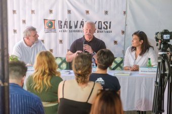 Csák János kulturális miniszter Tusványoson: a kultúra közösséget épít