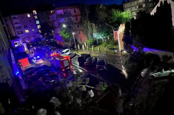 Autó rongálódott meg a viharban Székelyudvarhelyen