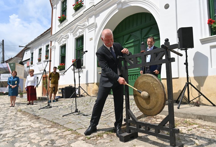 „Ha ápoljuk kultúránkat, megőrizzük identitásunkat, cselekvőképesek leszünk”